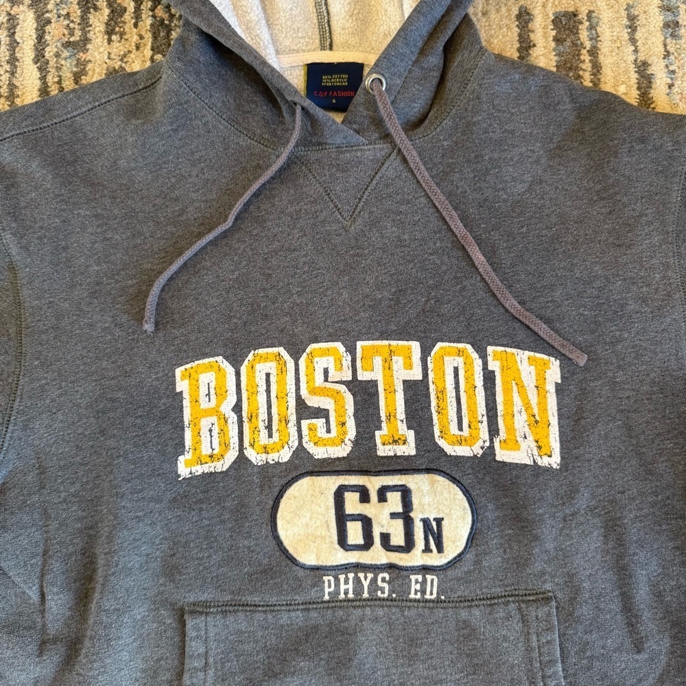 Super Soft Boston Hoodie - Men’s Small, Fits Women’s Medium - Picture 2 of 4